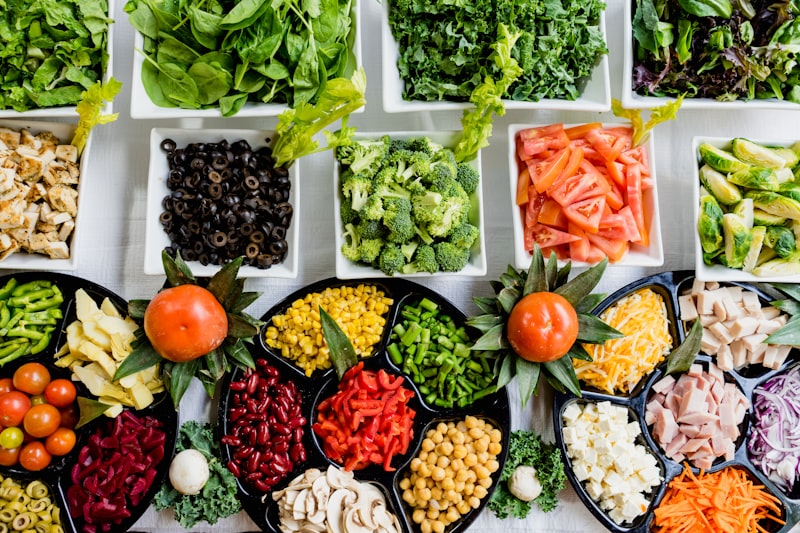 Seasonal Bowl — farm-fresh seasonal vegetables at De Menthe Eatery